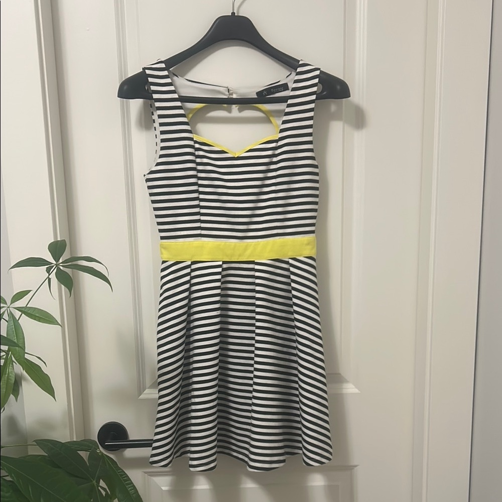 Striped Backless Dress with Yellow Accent
